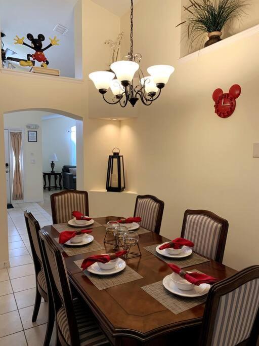 Minutes To Disney! Spacious Home W/ Private Pool, Themed Rooms! Orlando Ngoại thất bức ảnh